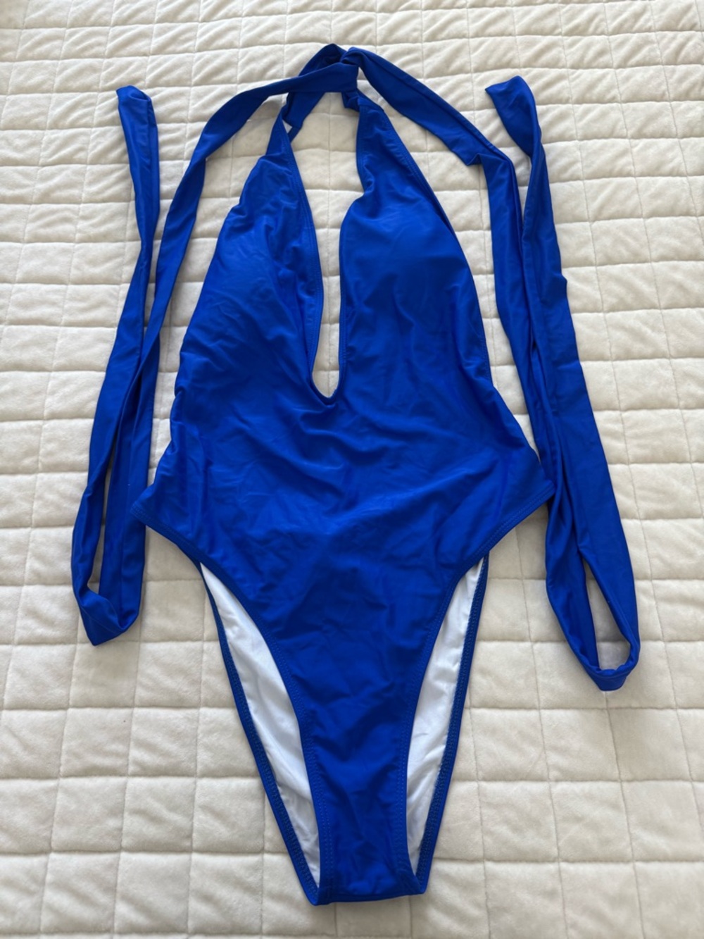 Deep Blue Halter One-Piece Swimsuit with Keyhole Front